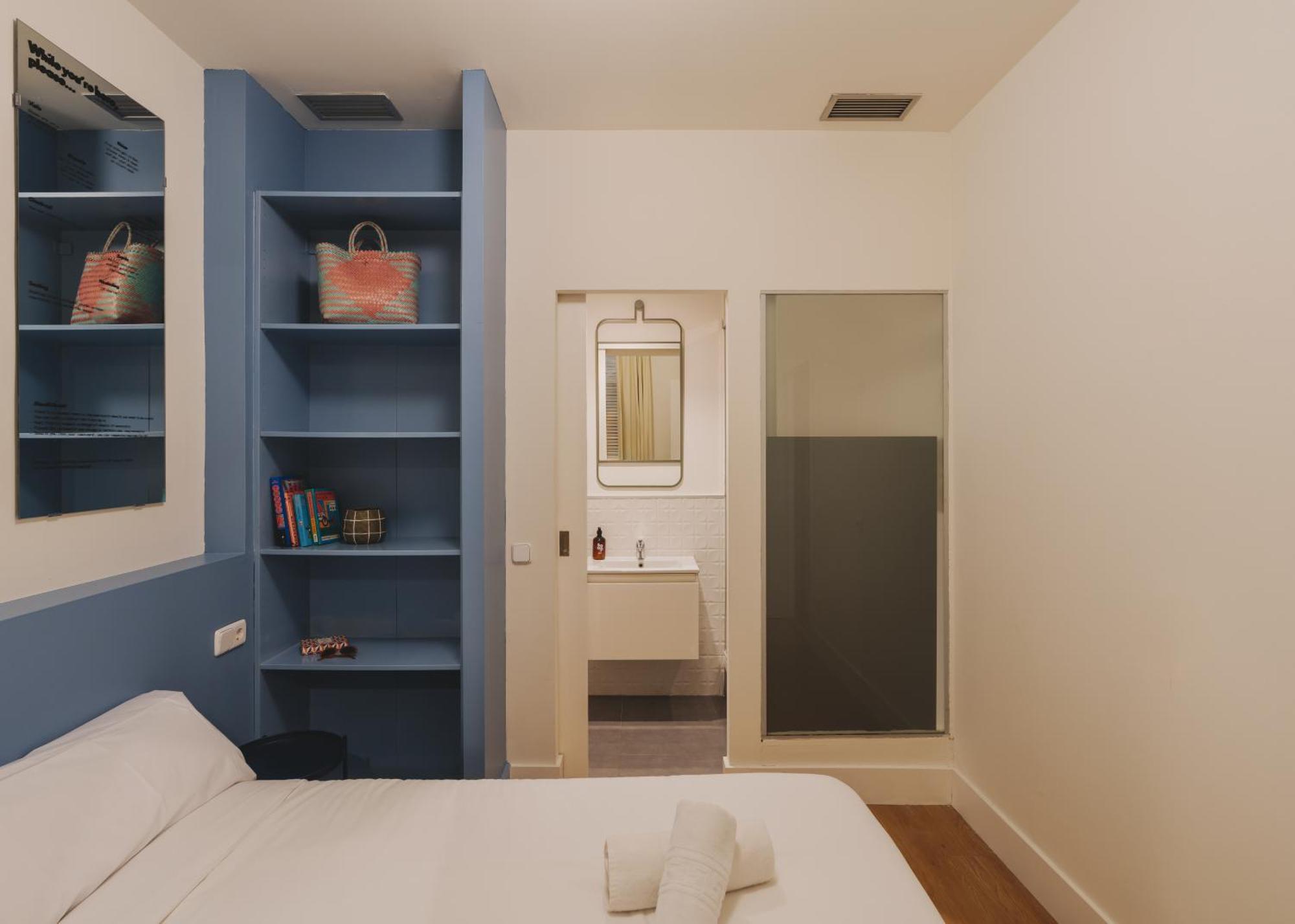 Piulet Hostel Барселона Экстерьер фото