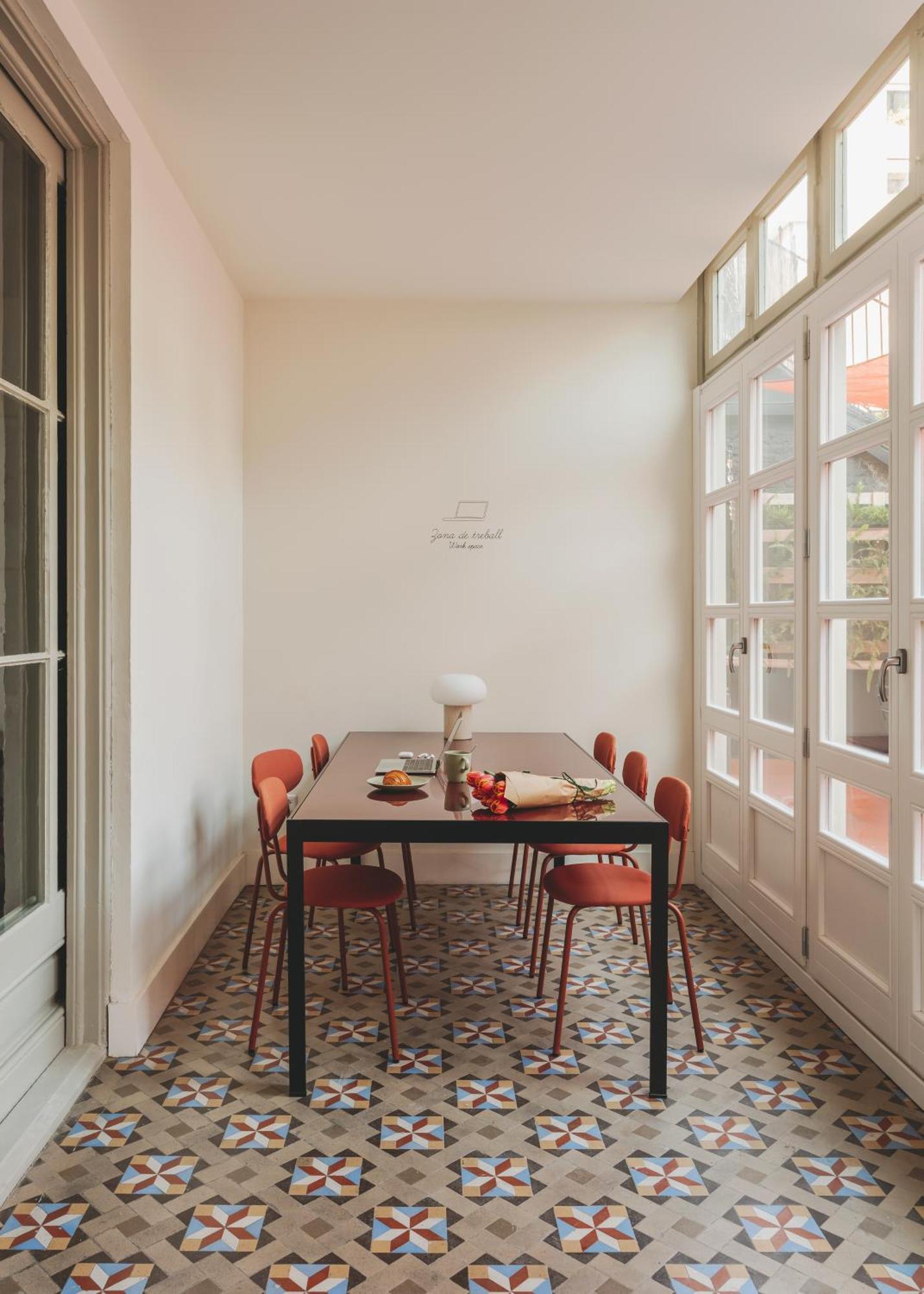 Piulet Hostel Барселона Экстерьер фото