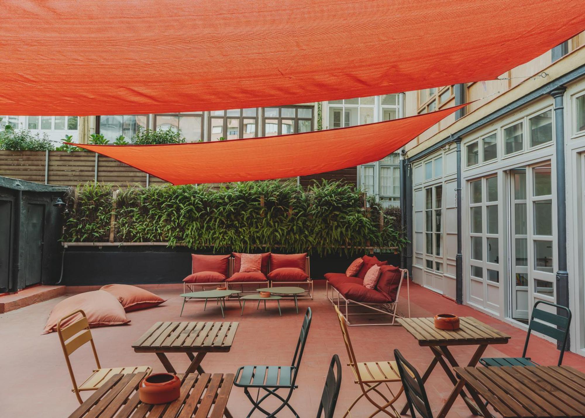 Piulet Hostel Барселона Экстерьер фото